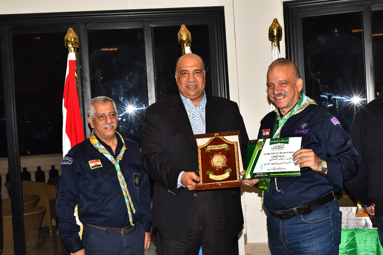 شركة حنش ستور متخصصة في طباعة الهدايا المتميزه